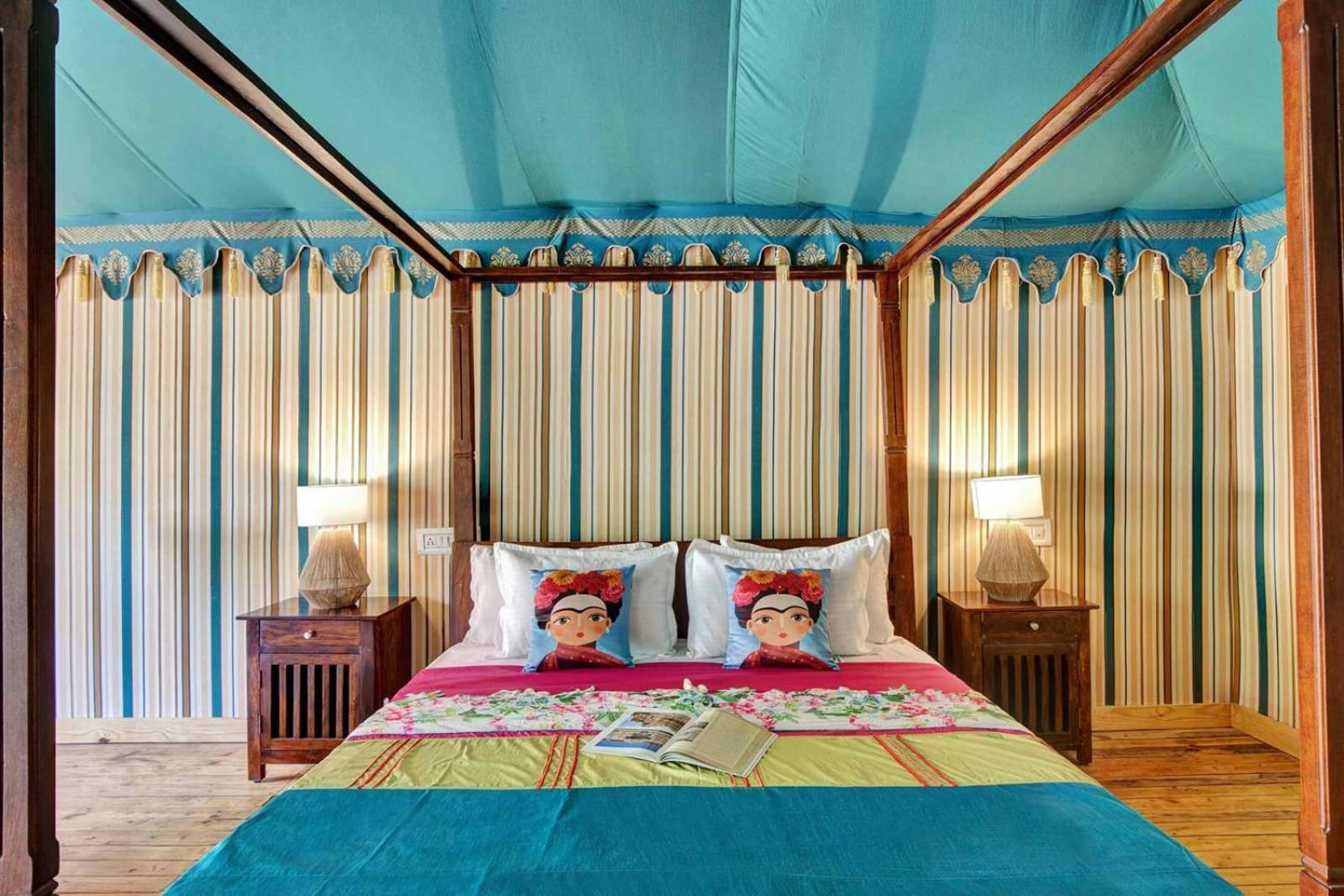 Foothill Pushkar Resort Экстерьер фото