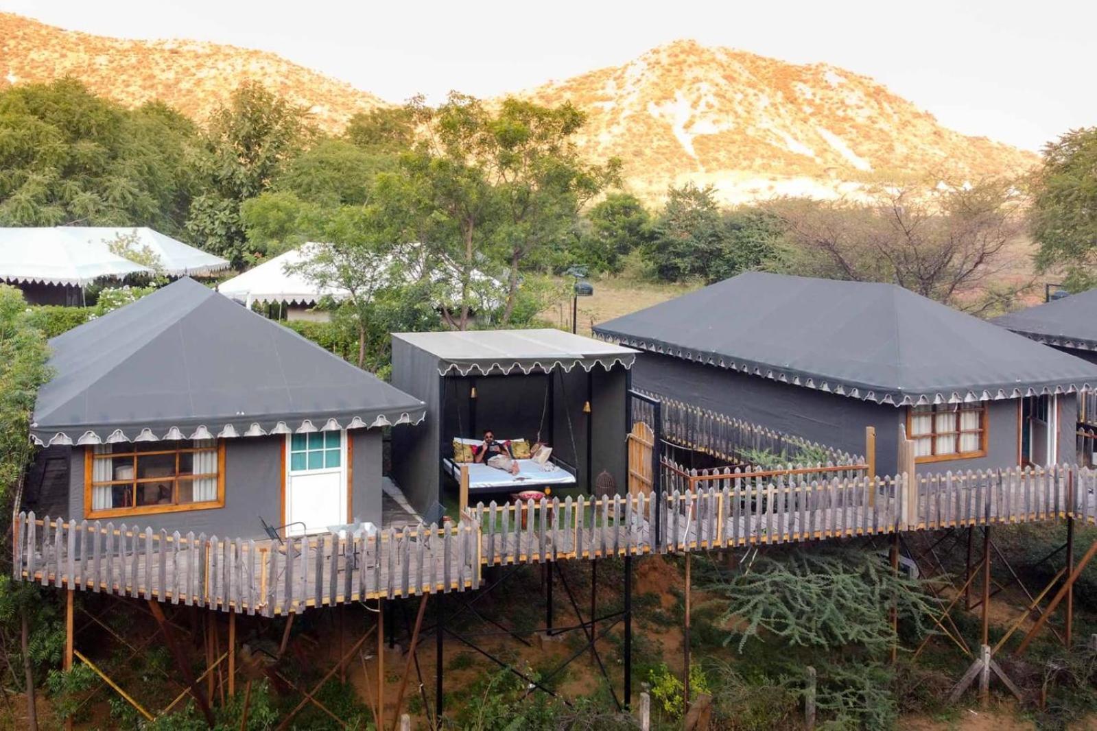Foothill Pushkar Resort Экстерьер фото