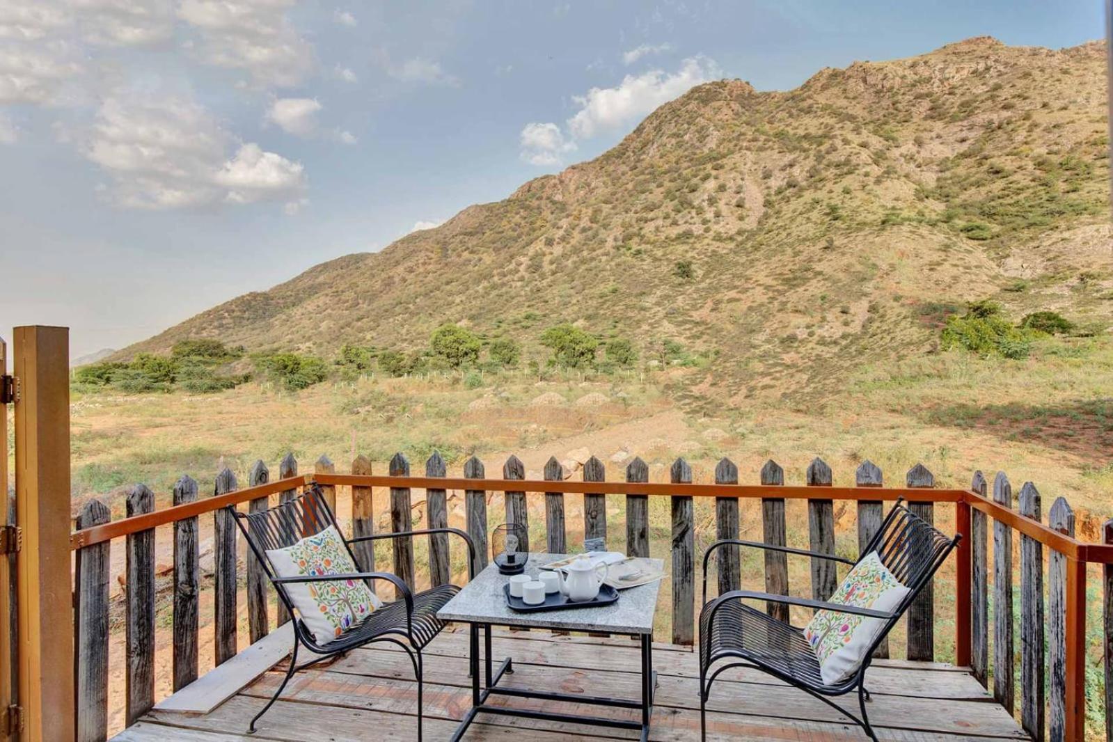 Foothill Pushkar Resort Экстерьер фото